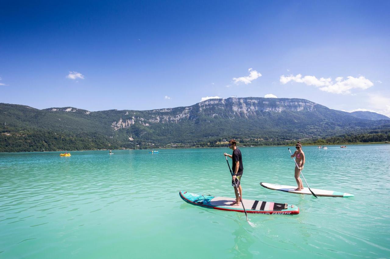 Huttopia Lac d'Aiguebelette Saint-Alban-de-Montbel Extérieur photo